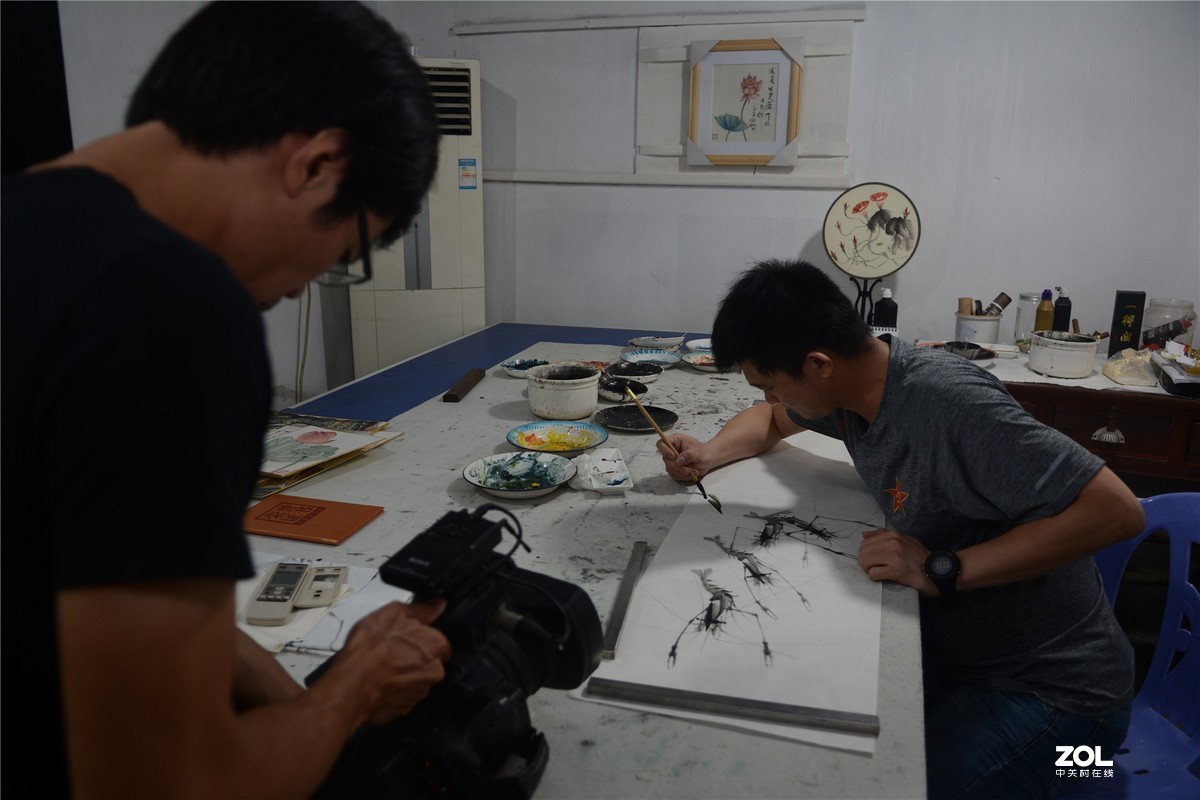 采访著名画家林海诚，录制揭阳电视台民生热线、编辑里湖前后、摄影里湖茶佬。