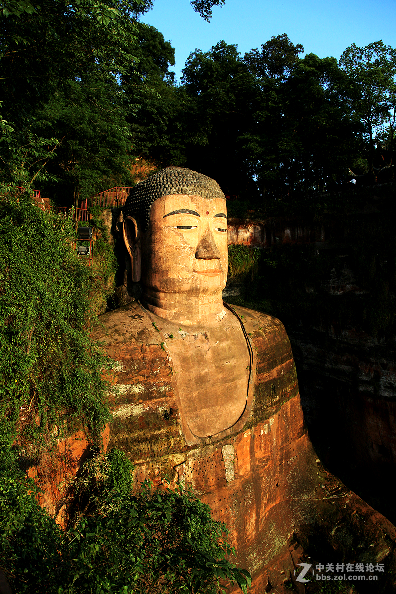 乐山大佛16118