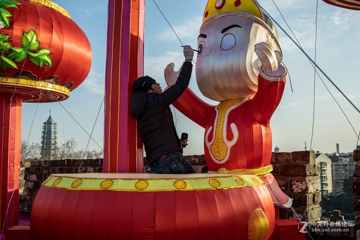 秦淮灯展前试探