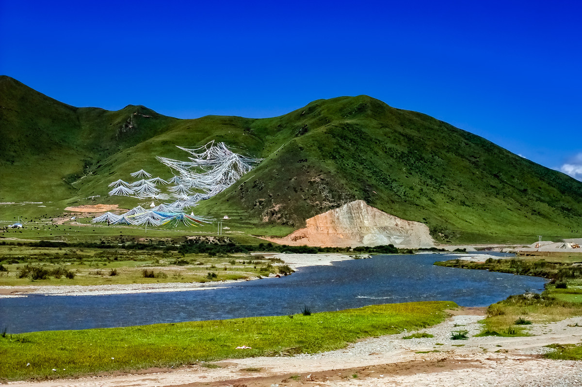 川西阿坝州风光 《红原大草原》