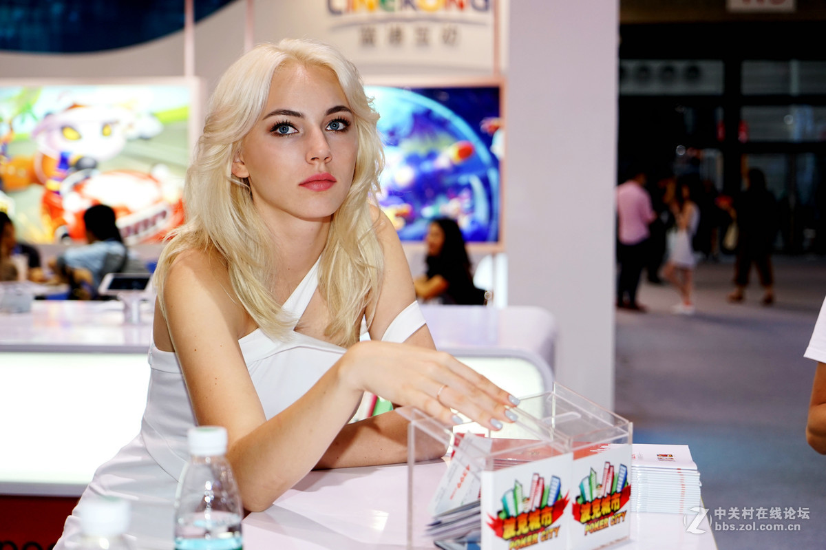 #CJ最强游戏装备看ZOL#  摄影达人的福利又来啦