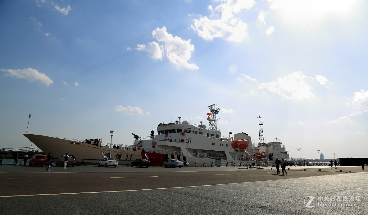 一组《青岛奥帆中心掠影》——恭贺好友晚之秋荣任5Ds R星空(中国)版主！