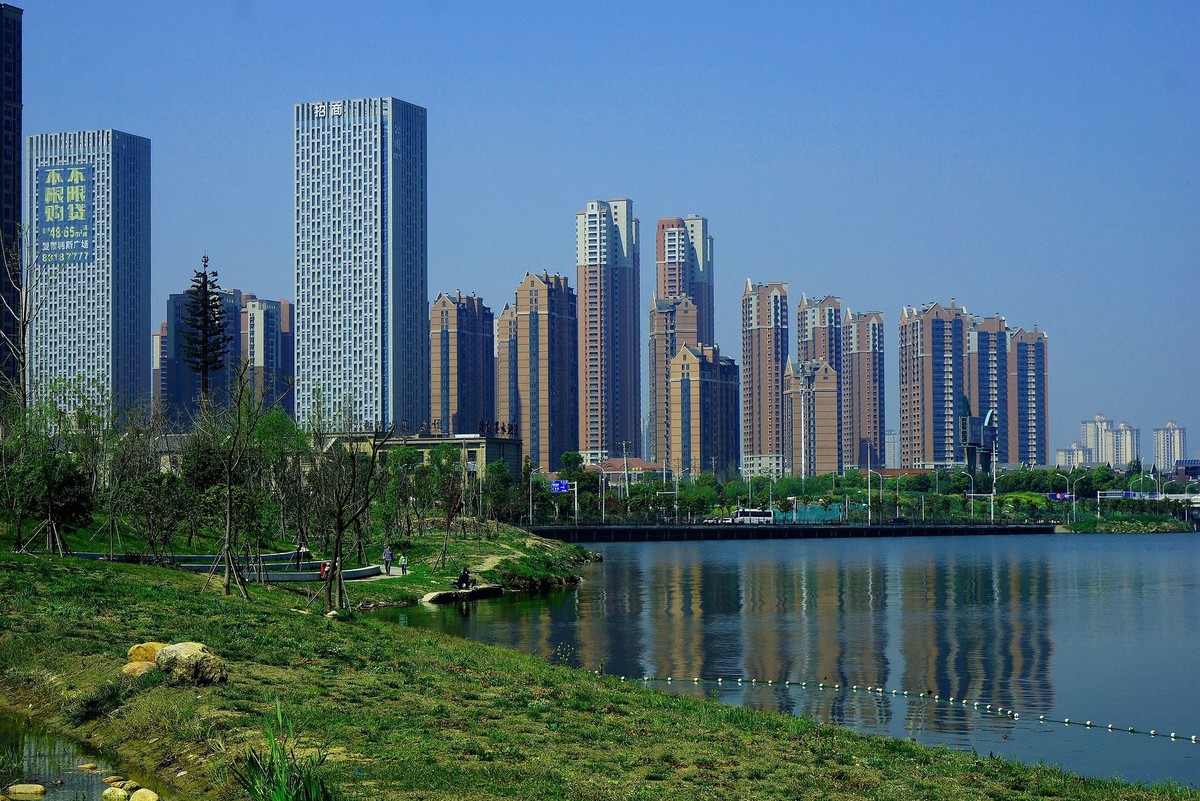 武汉印象----初春的城中湖风光--续（一）！。。。。。。。。。