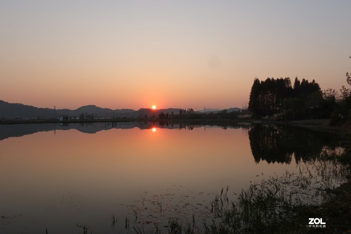 入手G5X2,杂乱拍的几张片片。