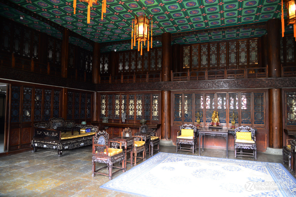 造访和珅的家恭王府和花园