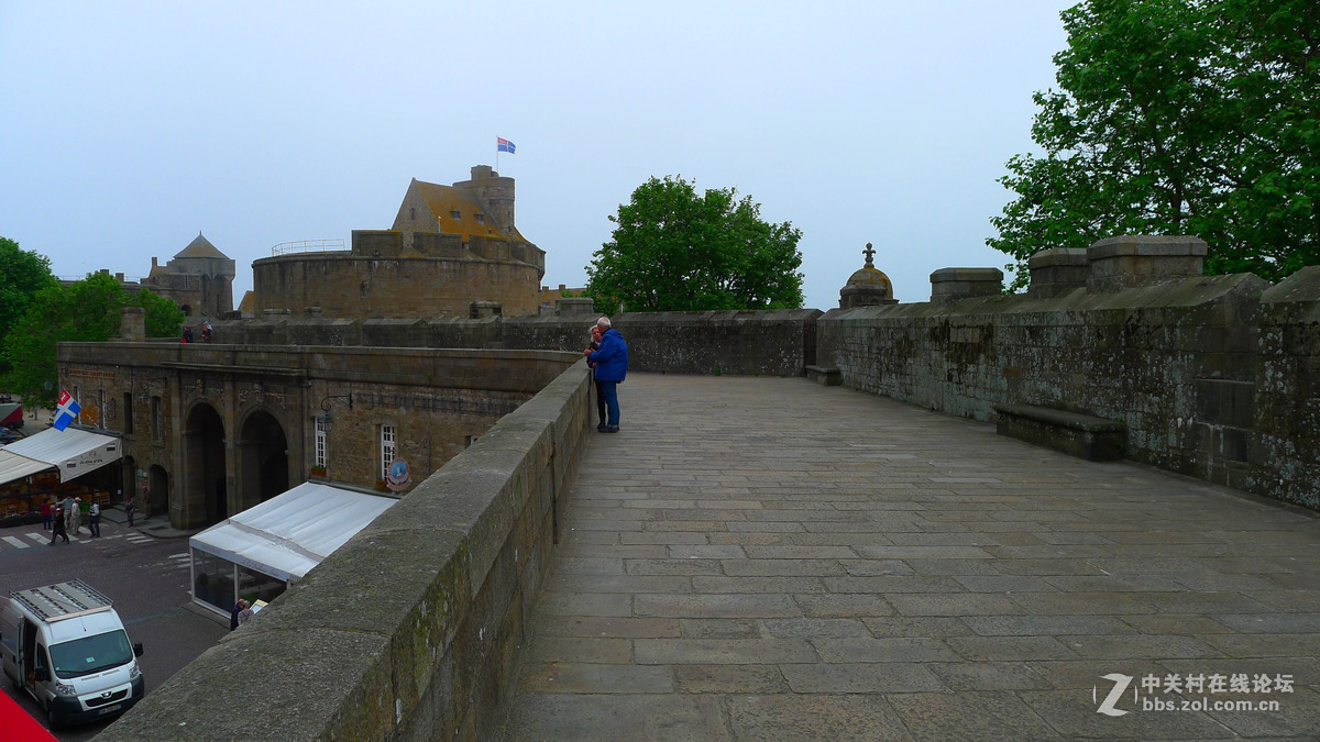 莱卡D－LUX5漫步圣马洛古城