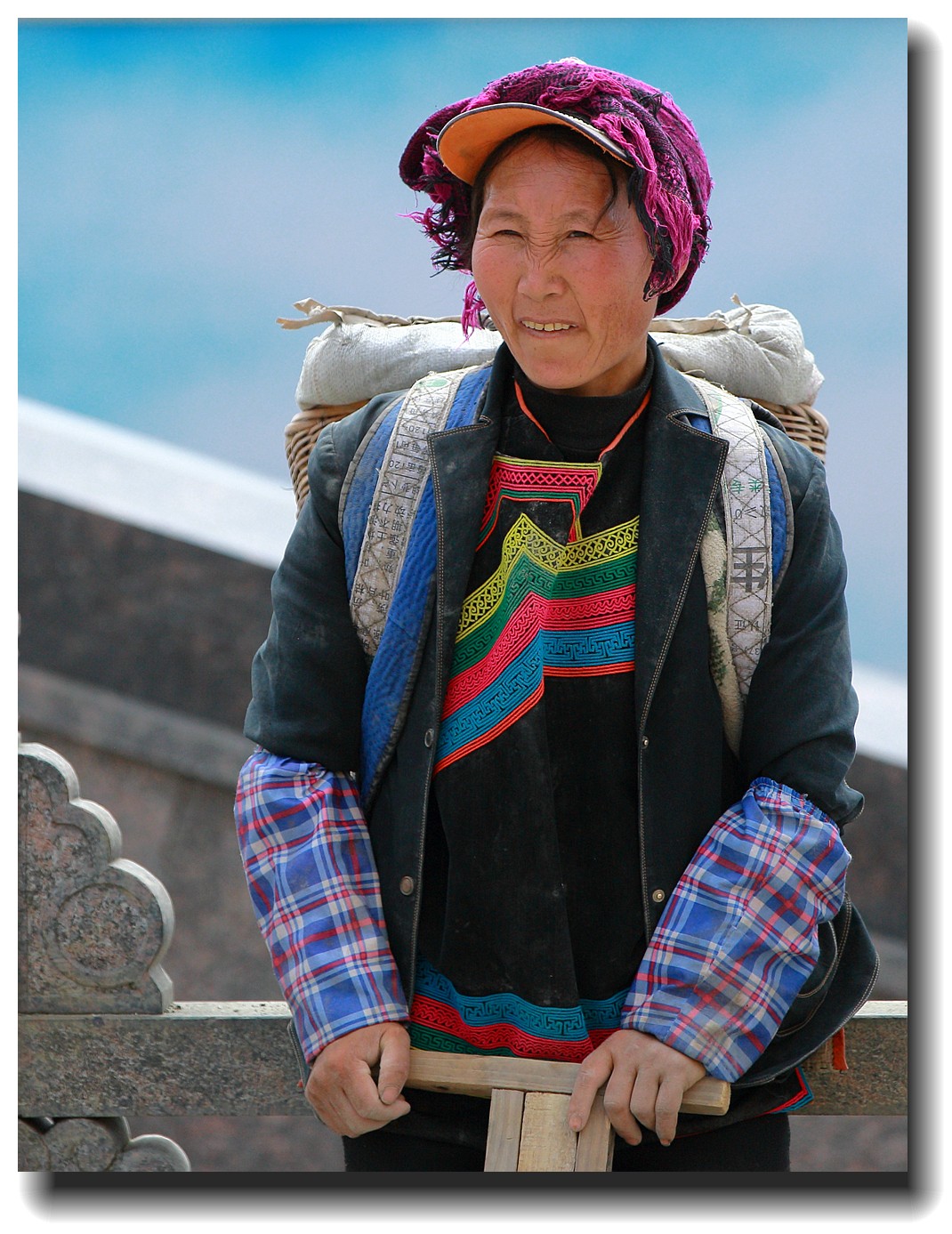 #佳能月赛-最可爱的人#_【背山工】