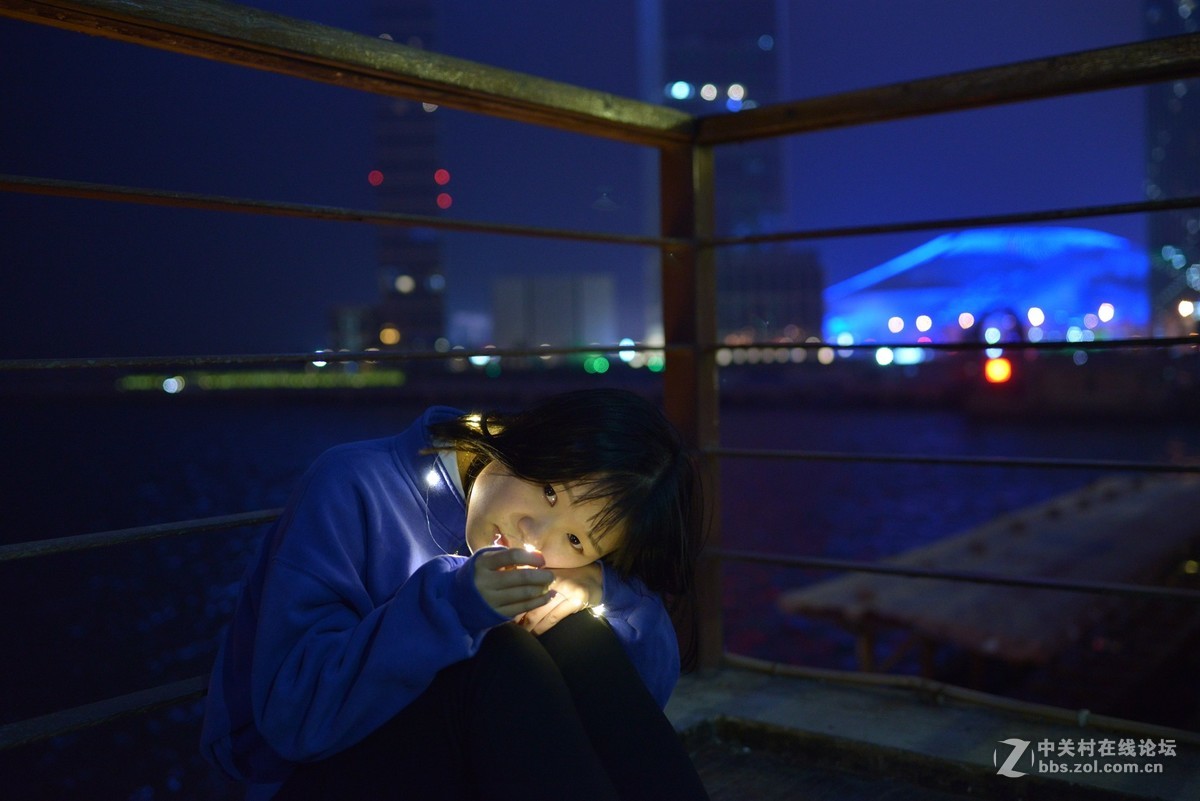 十五库夜拍人像