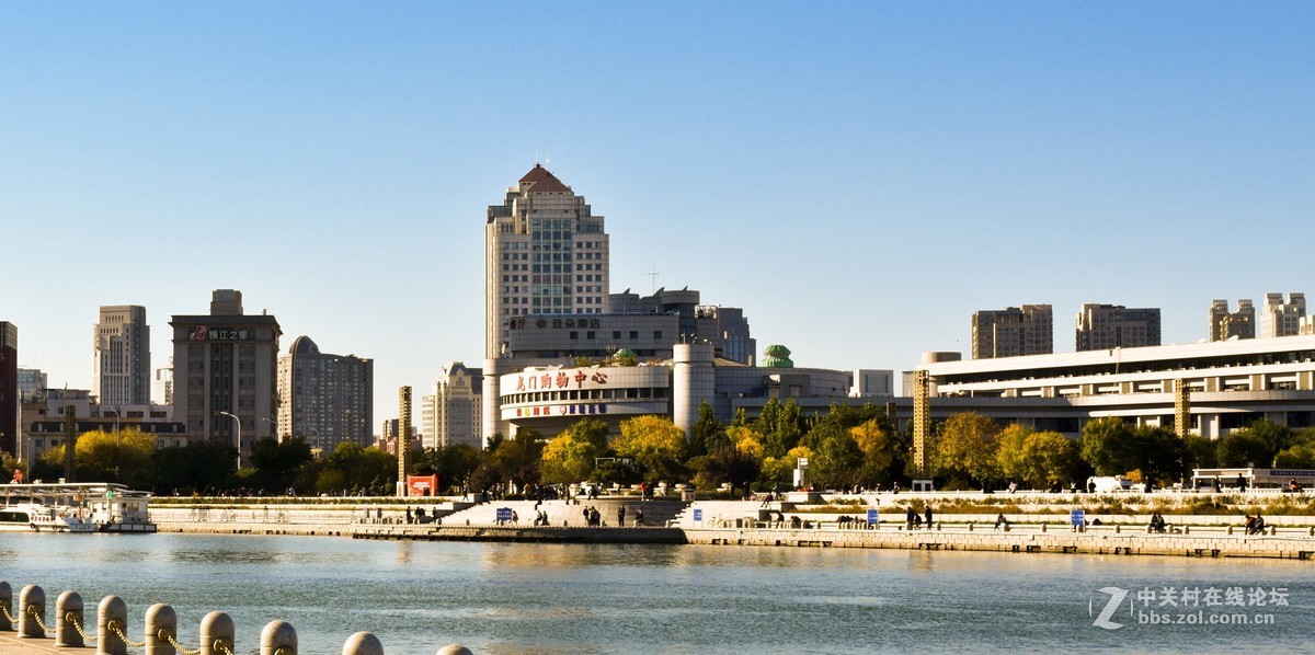 尼康D850裁剪看看4000万像素到60万像素