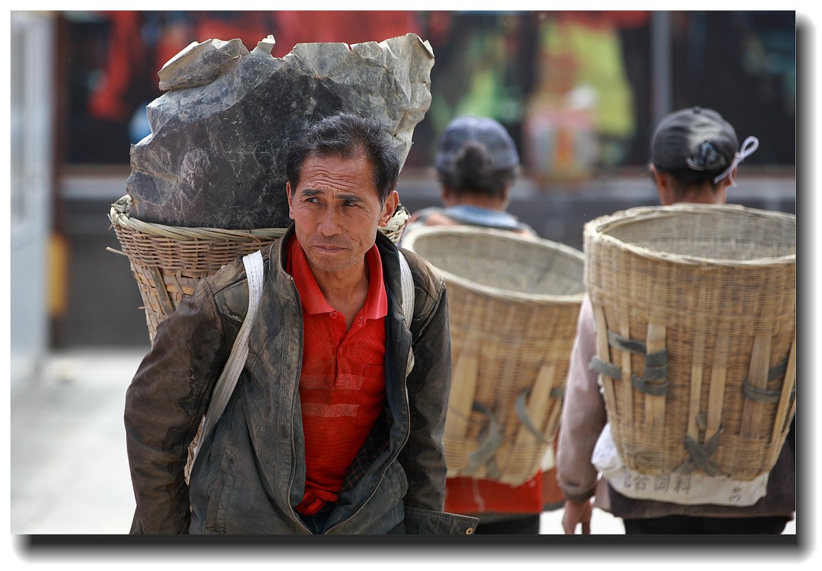 #佳能月赛-最可爱的人#_【背山工】