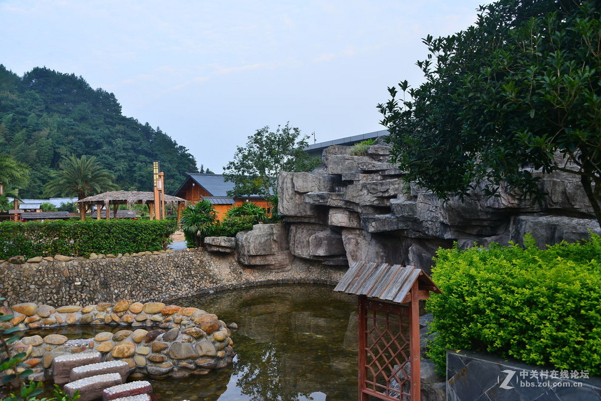 东江源头第一山三百山温泉度假村小景一组