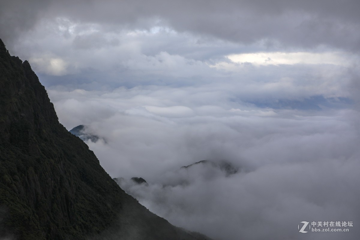 贵州一乌蒙大草原。