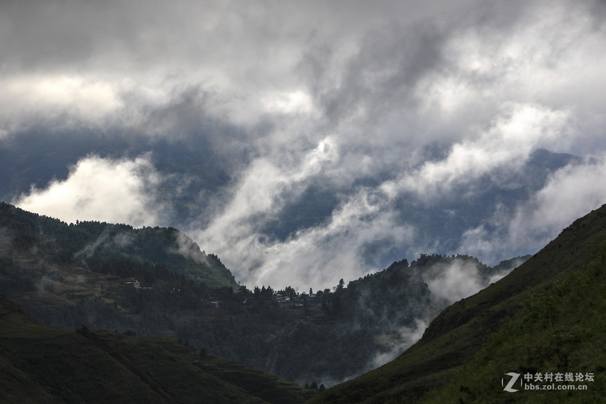 贵州一乌蒙大草原。