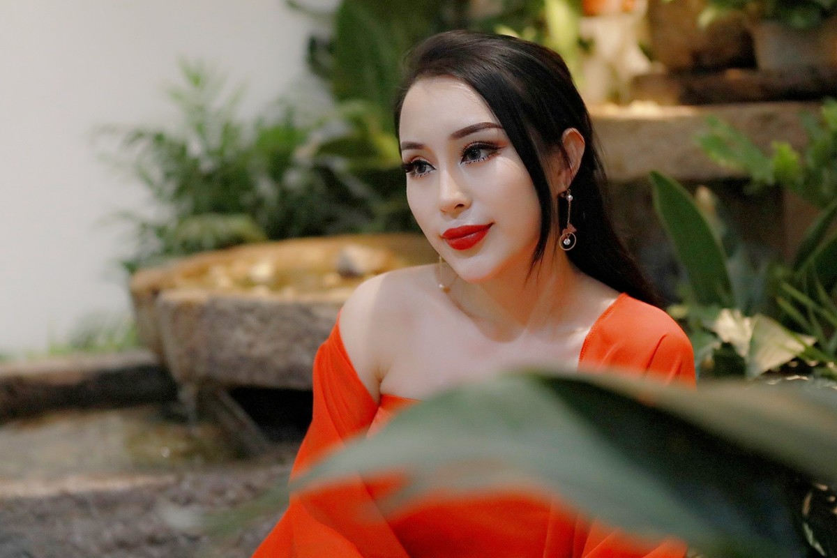 日式榻榻米拍美女