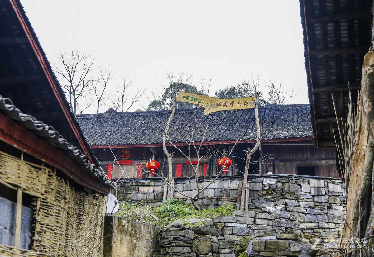 湖南湘西州花垣縣雙龍鎮十八洞村---精準扶貧的號角從這裡吹響-中關村