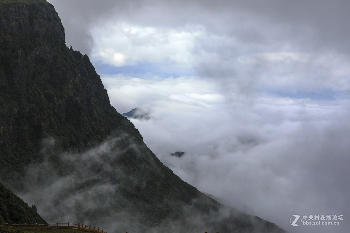 贵州一乌蒙大草原。