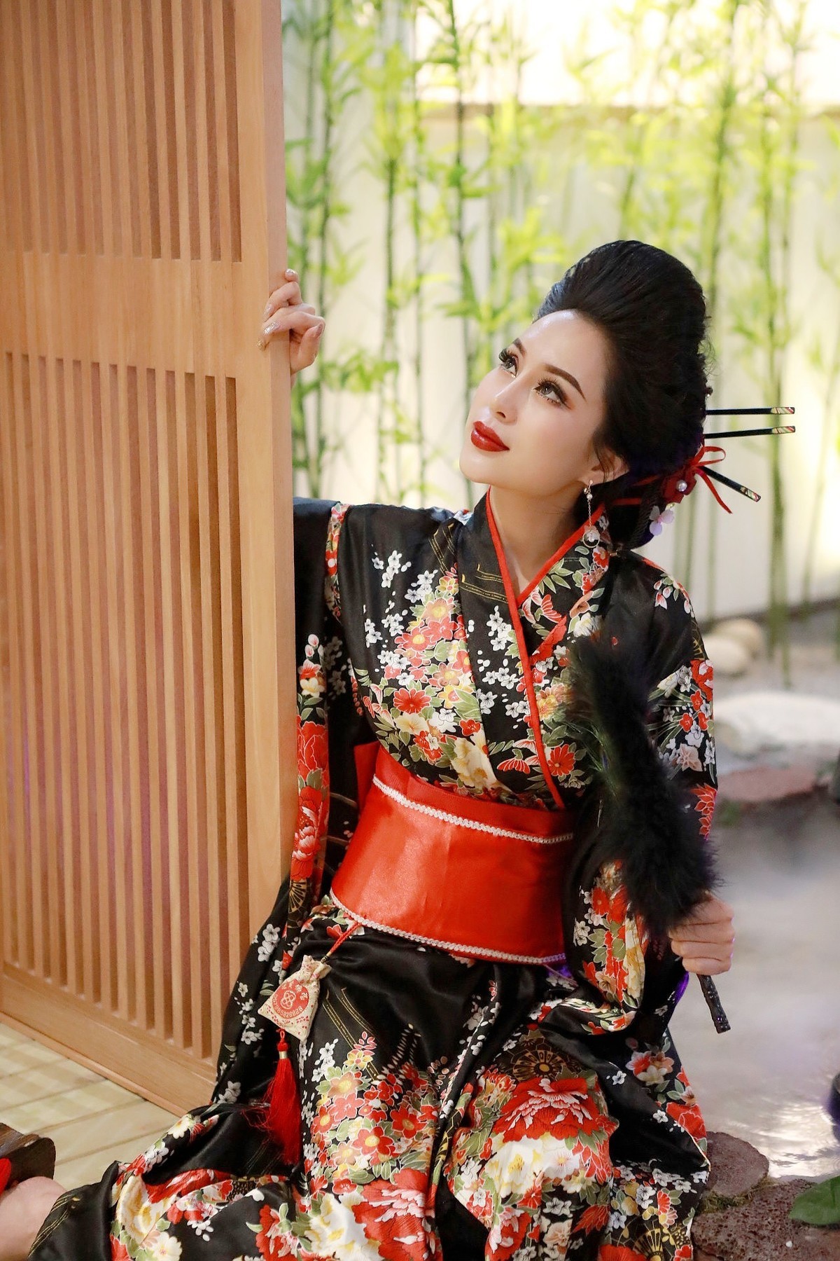 日式榻榻米拍美女