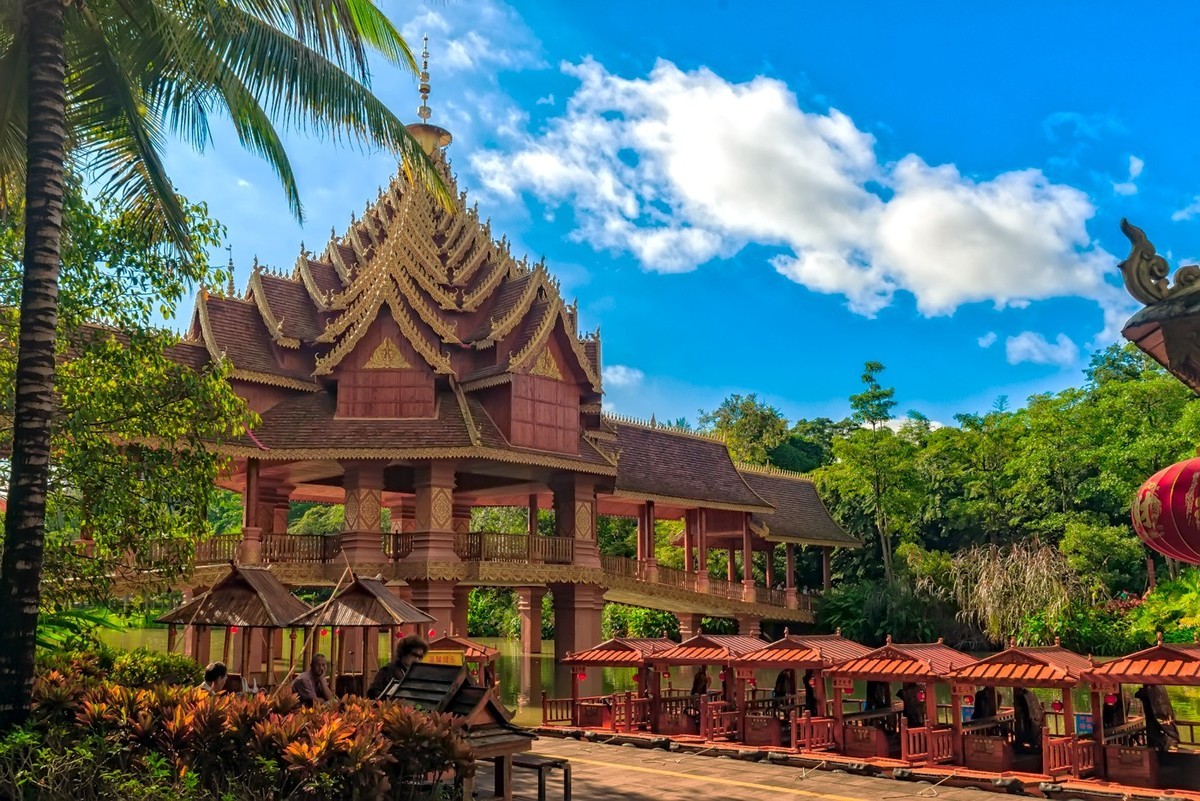 云南景洪西双版纳曼听公园2