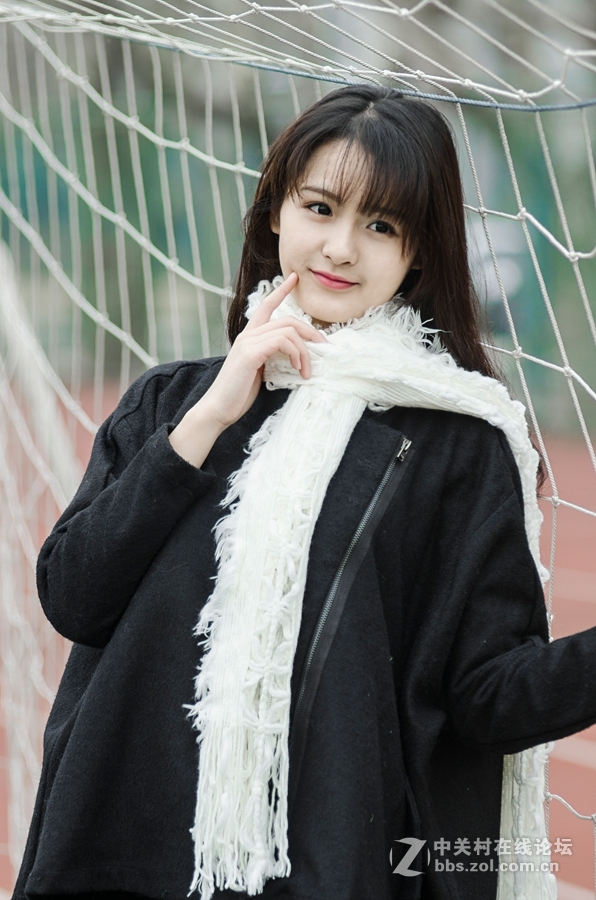 《邻家女孩》