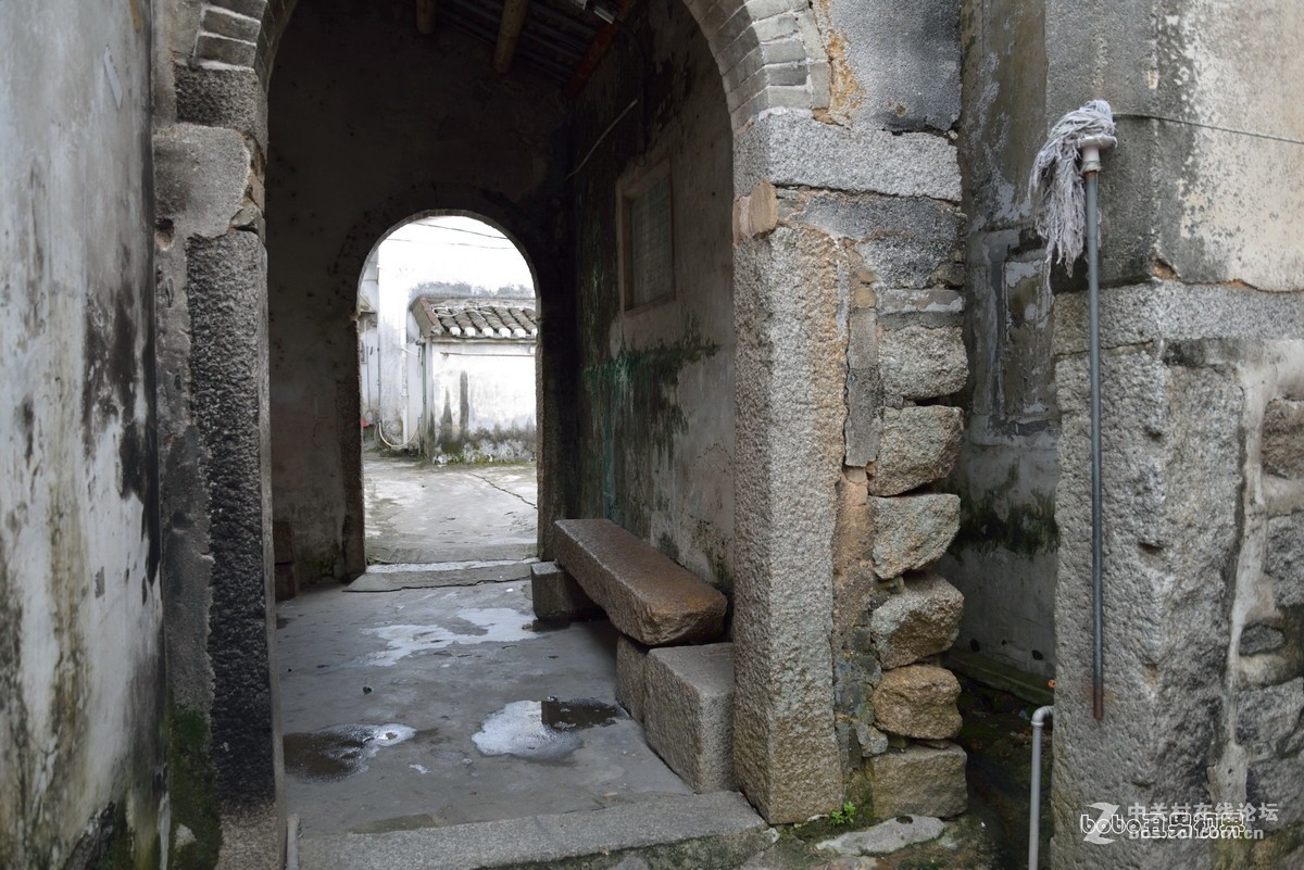 都市里的村——大鹏王母围村