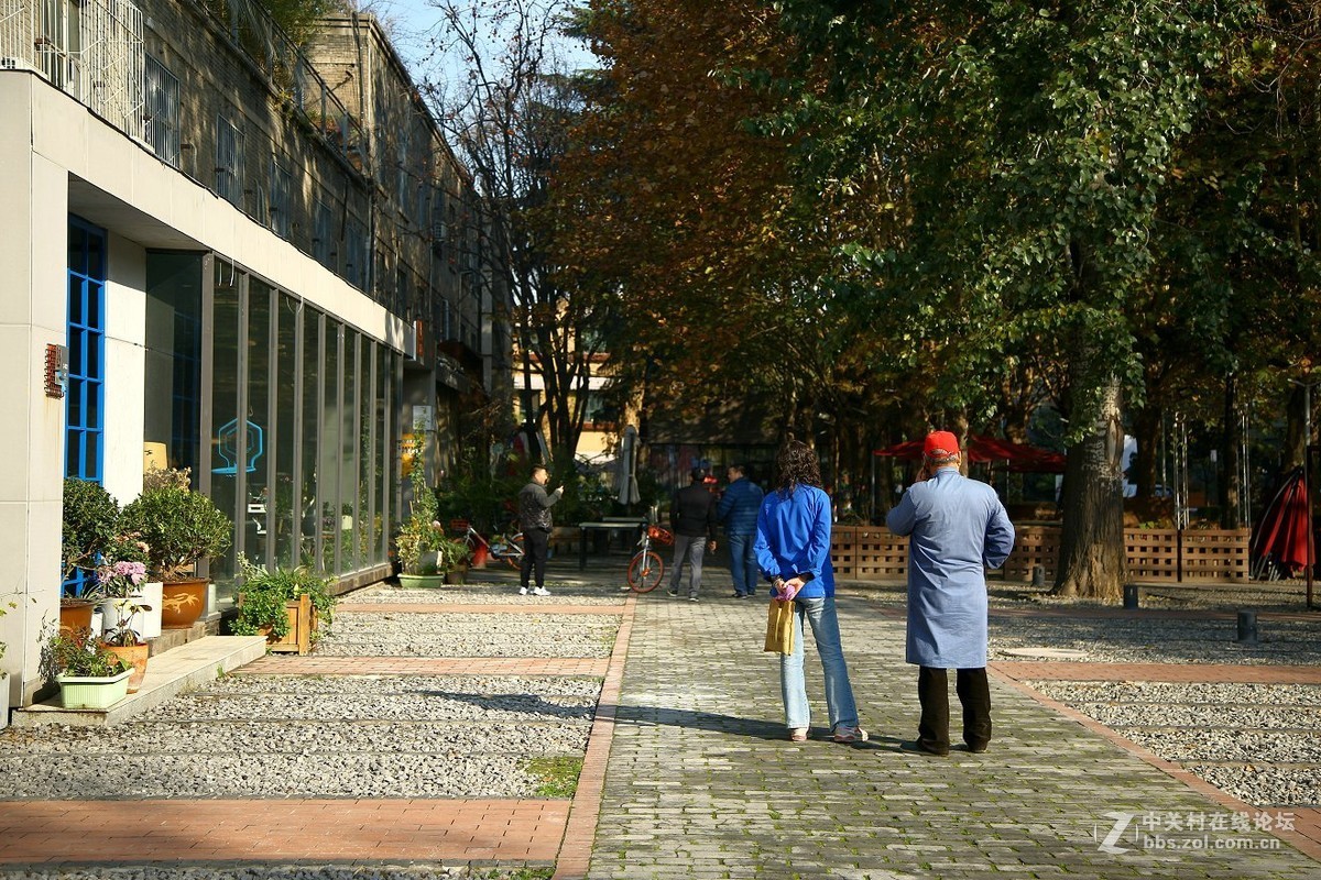 再拍半坡国际艺术中心