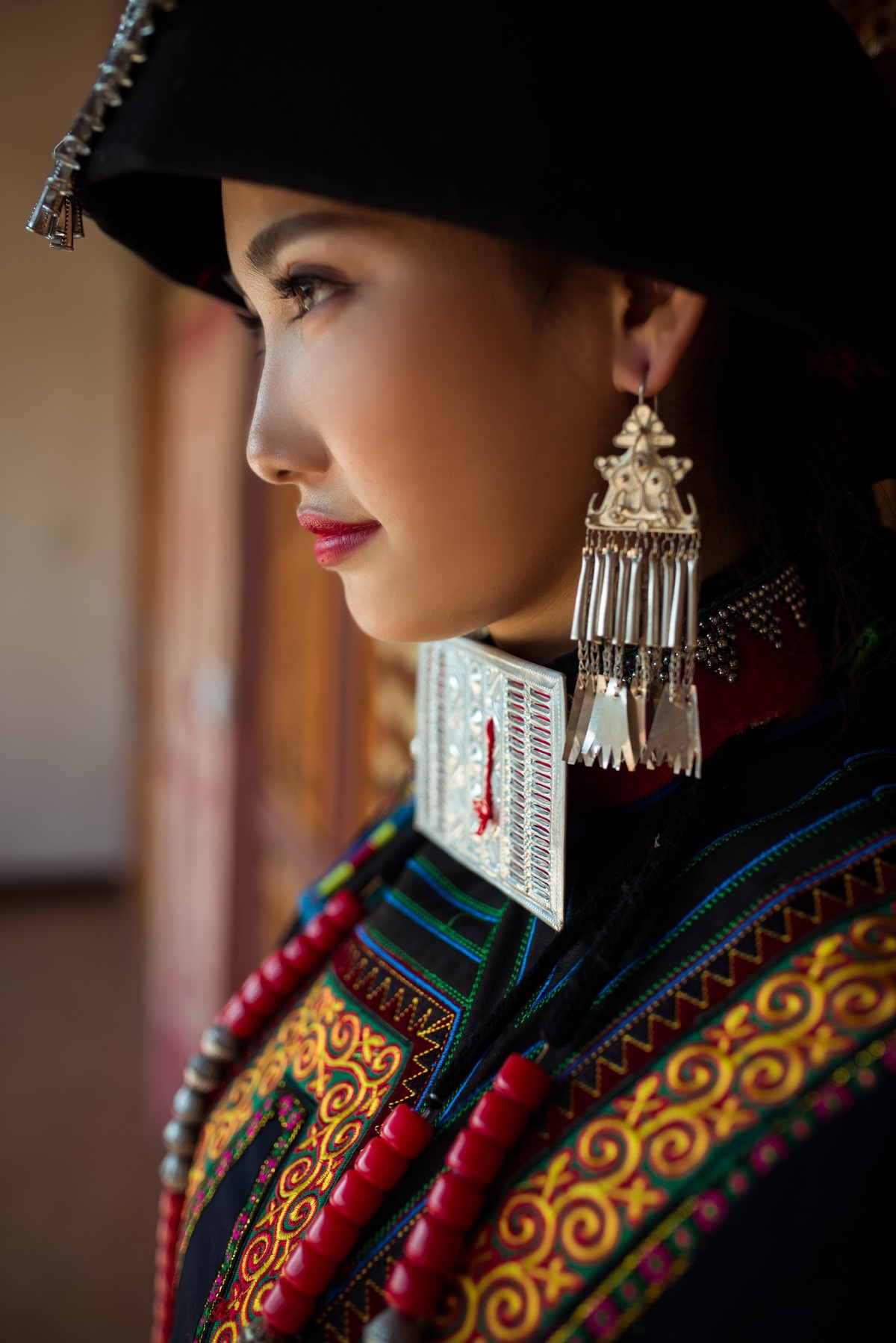 美丽的彝家乡村1米9的彝族的妹子-中关村在线摄影论坛