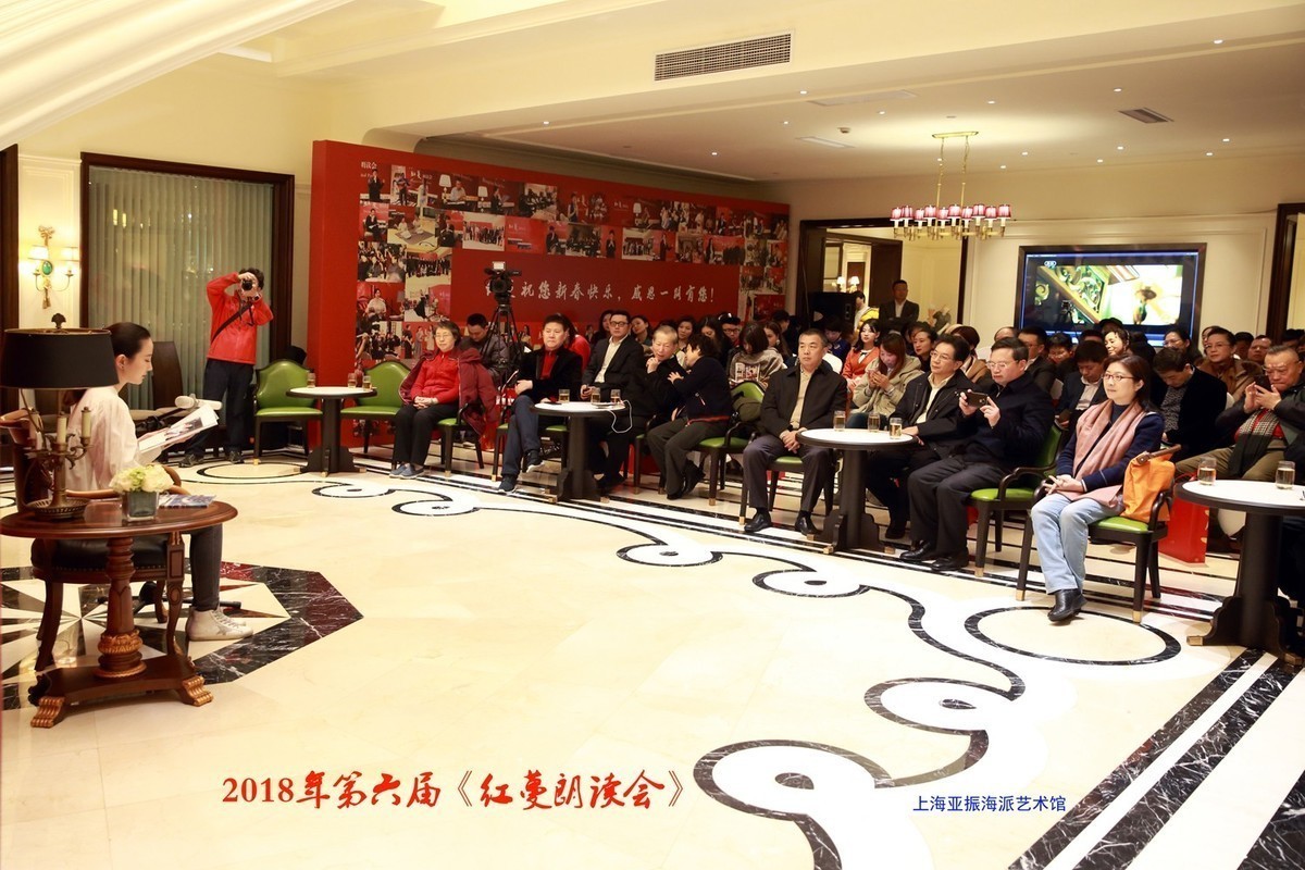 性格内向的影视演员高斯