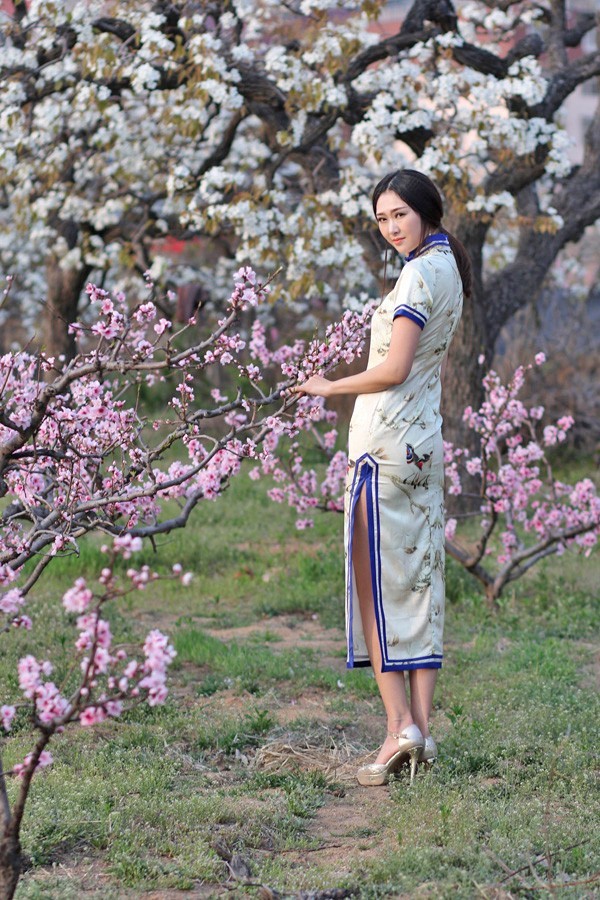 环境人像—桃李争妍