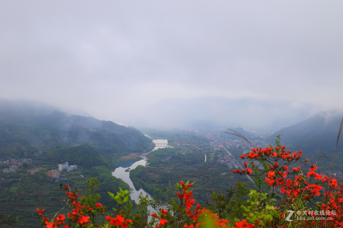 烟雨三月雁荡山脉