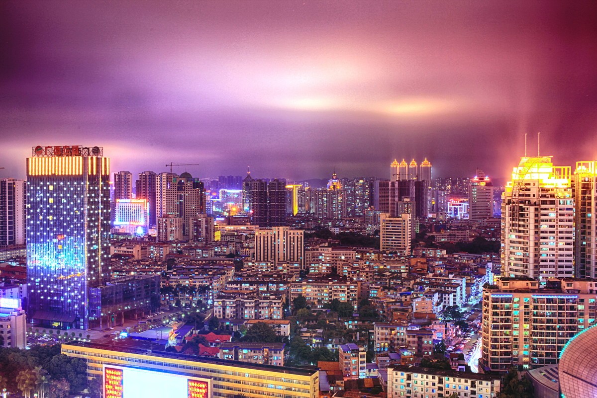 南宁市民族广场夜景