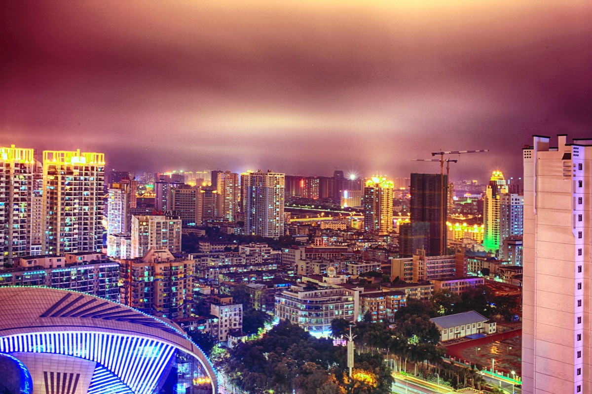 南宁市民族广场夜景
