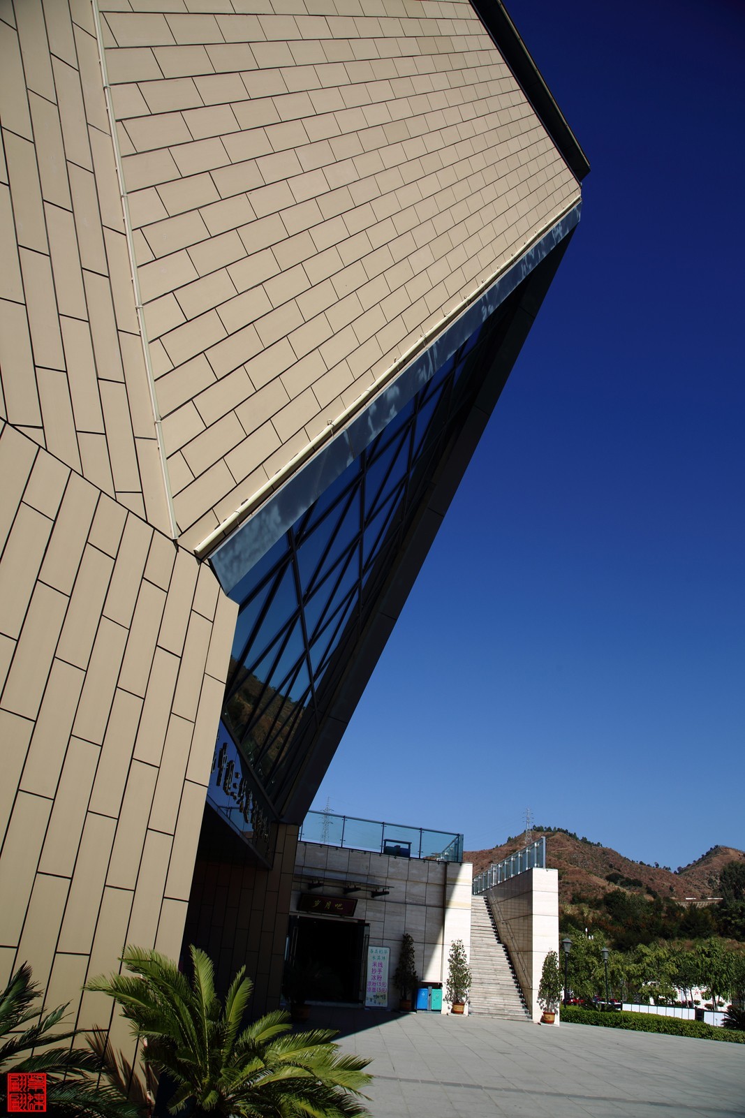 博物馆室外展品