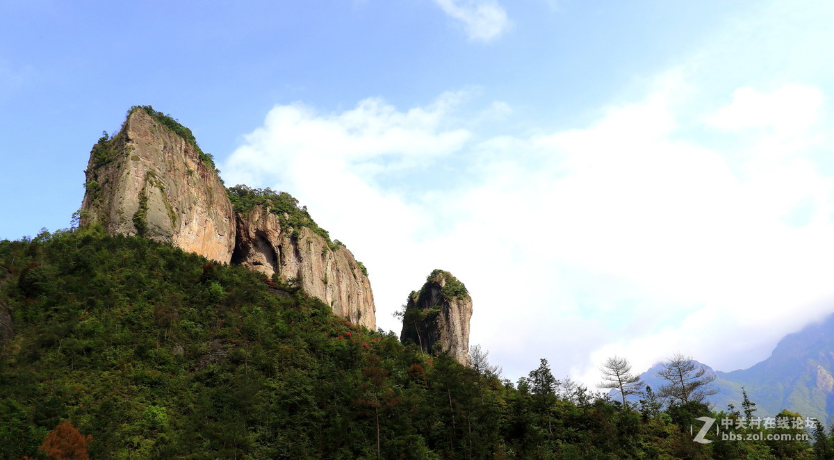 烟雨三月雁荡山脉