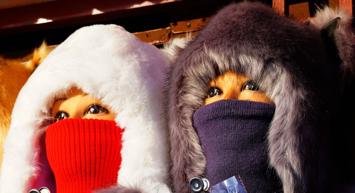 寒冷的冬季暖和得帽子