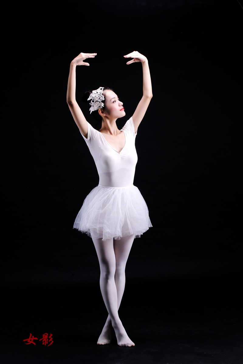 棚拍芭蕾美少女若曦