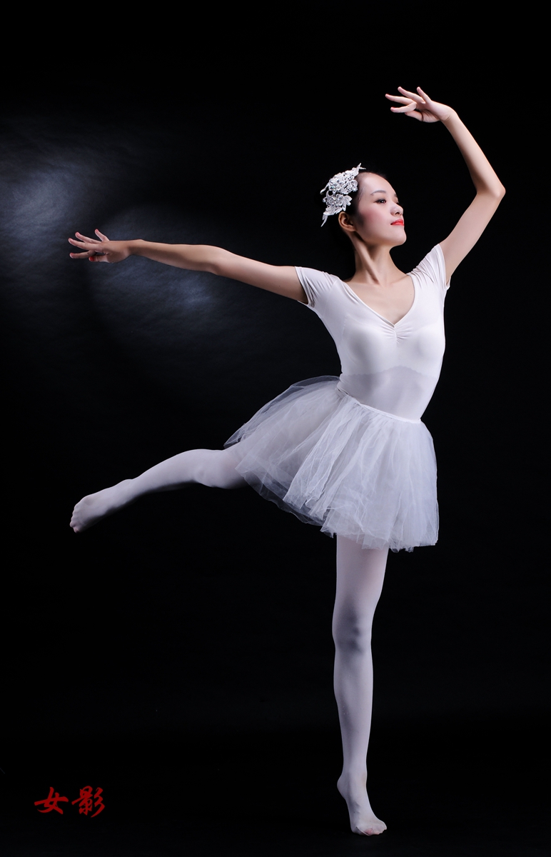 棚拍芭蕾美少女若曦