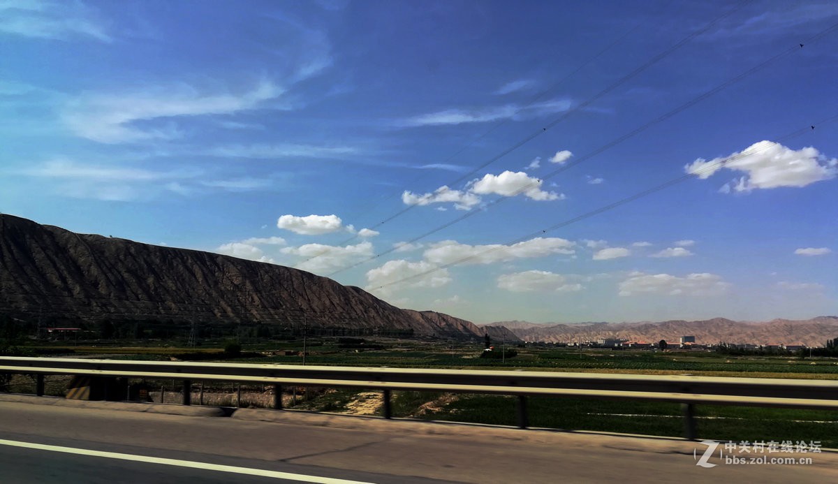 2017夏 长沙到喀什（20）鸳鸯服务区