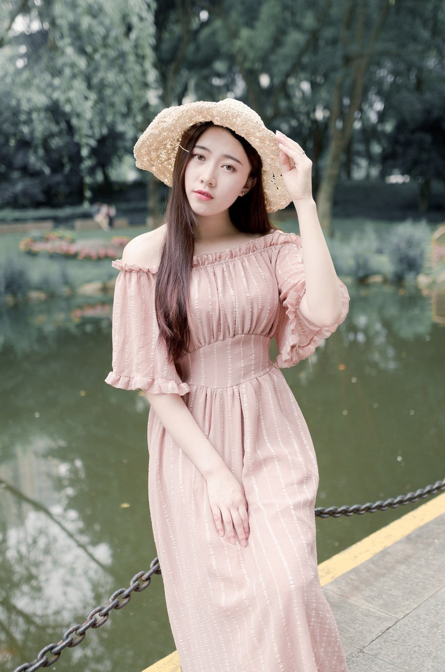 春色满园迎初夏  徐家汇人像外拍