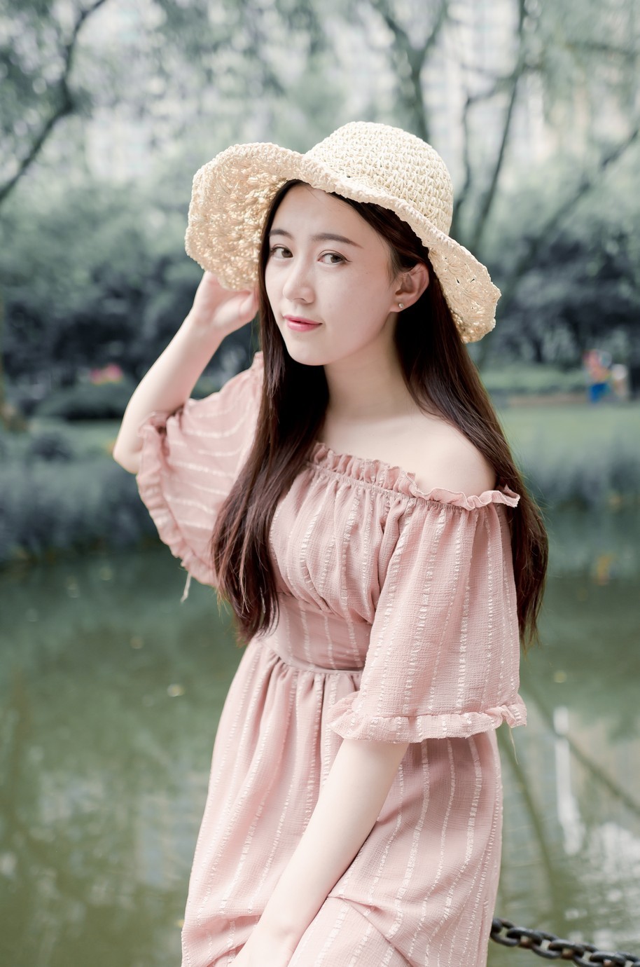 春色满园迎初夏  徐家汇人像外拍