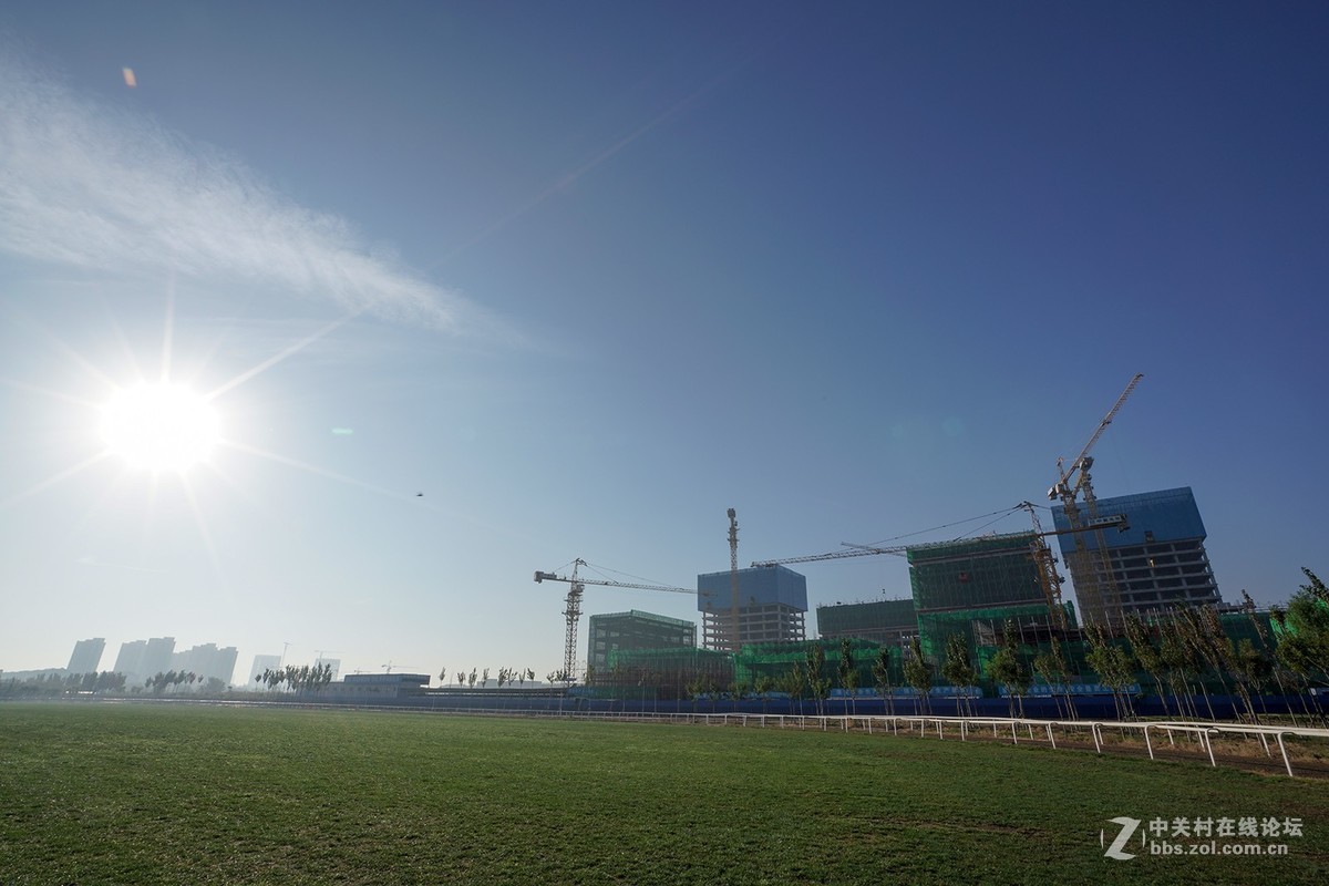 索尼A7RIII随拍，祝星空(中国)越来越旺，祝大家中秋快乐！