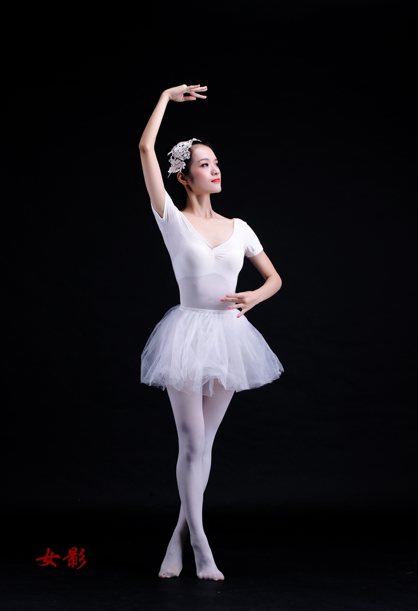 棚拍芭蕾美少女若曦