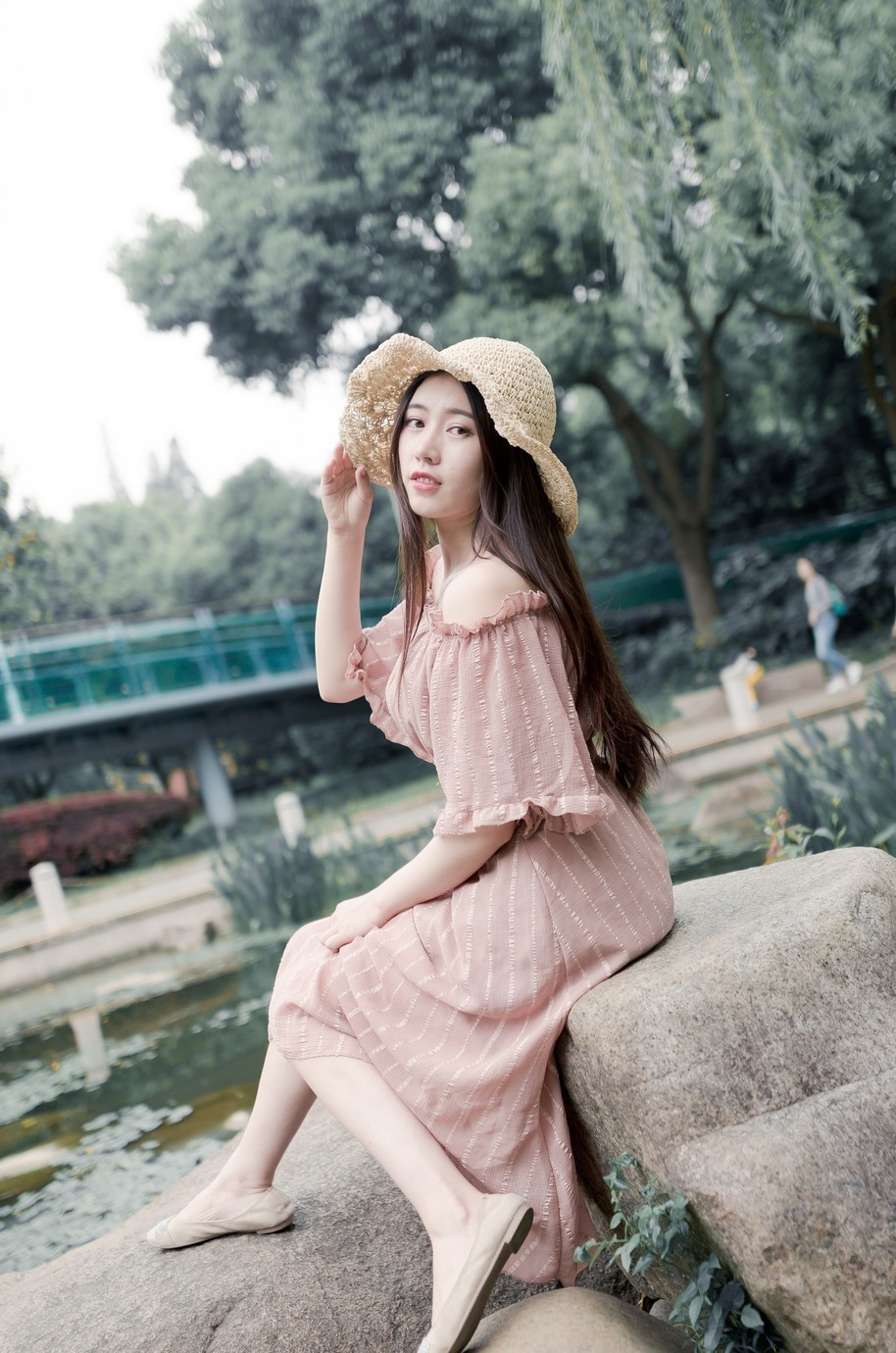 春色满园迎初夏  徐家汇人像外拍