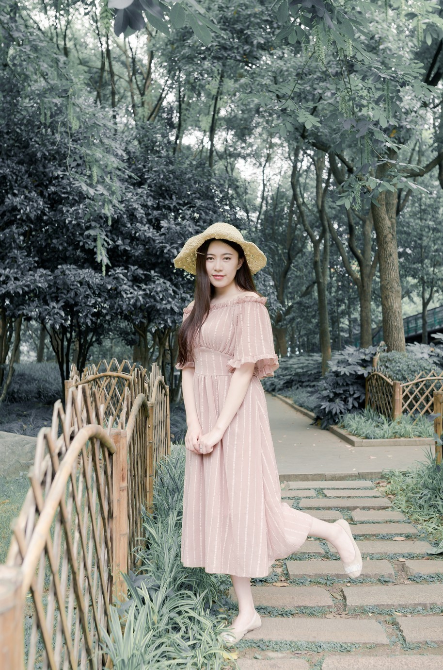 春色满园迎初夏  徐家汇人像外拍