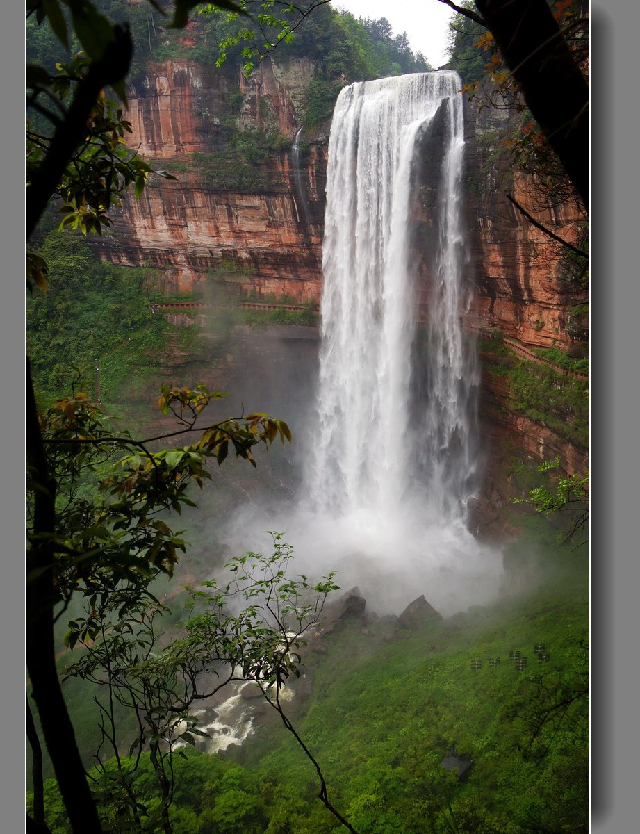 四面山望乡台瀑布——11P