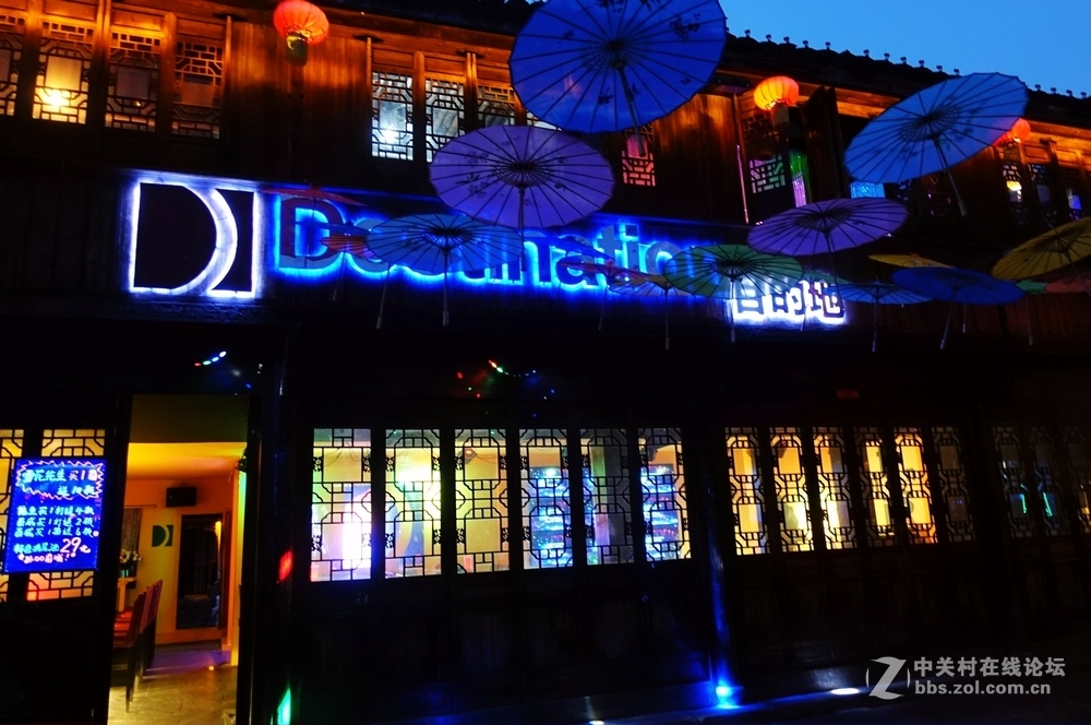 小双胞胎用索尼r100iv拍月河风光