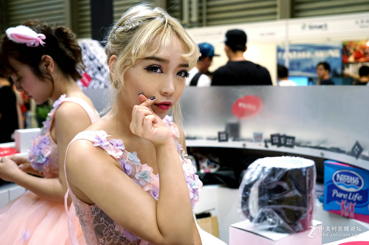 2016年游戏展的美女们（续2）