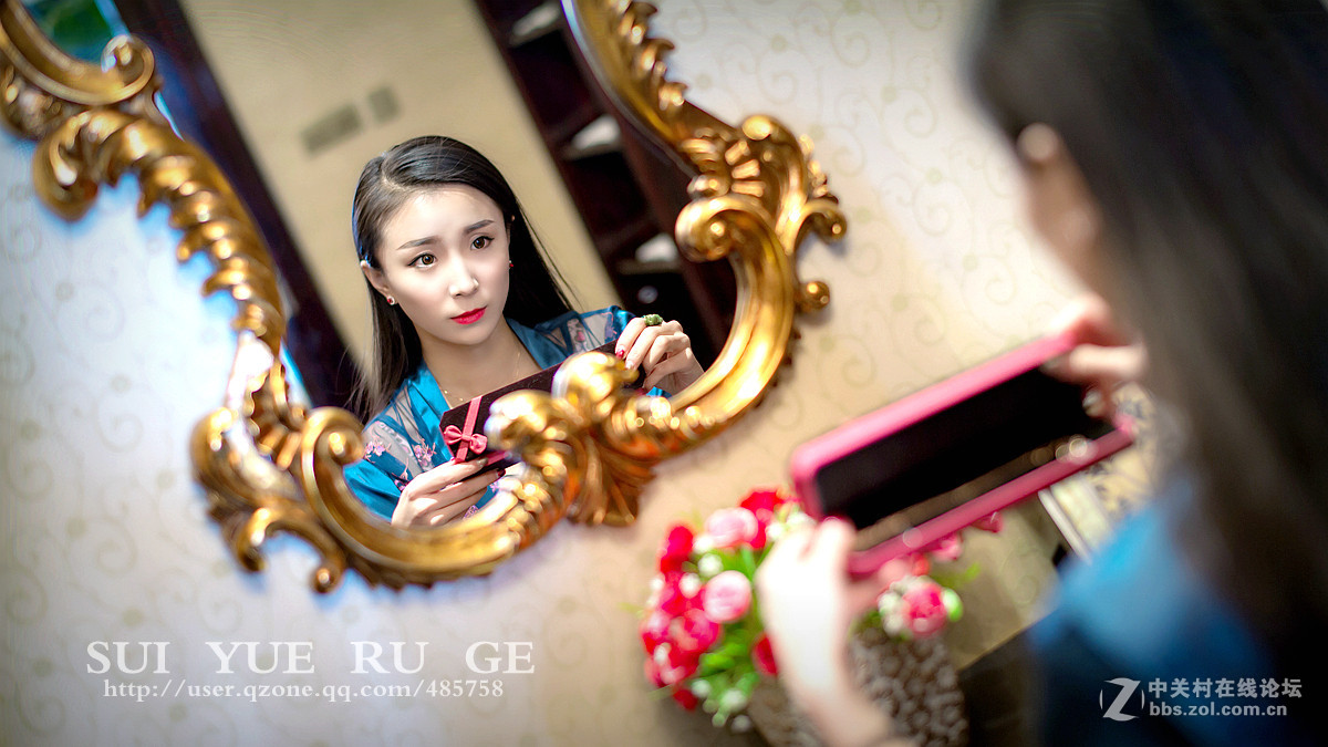 岁月如歌：蓝色气质   58mm f/1.4G镜头   室内自然光