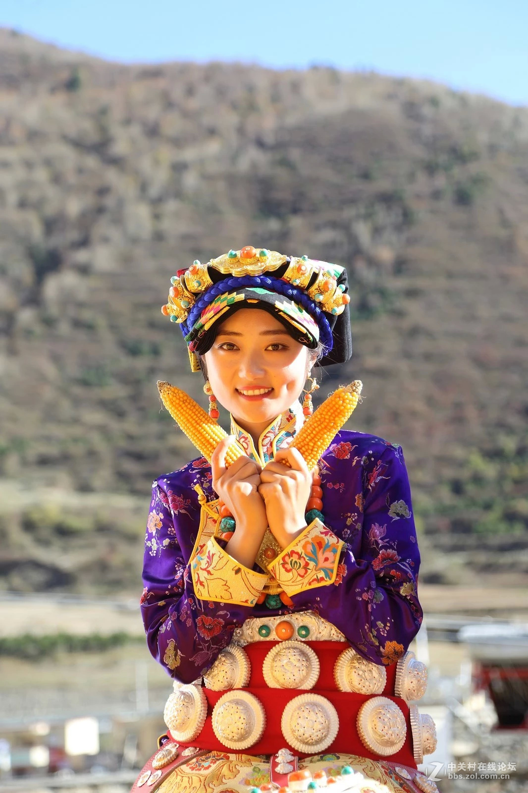 【藏族姑娘摄影图片】邕五路旁的芦苇人像摄影_太平洋电脑网摄影部落