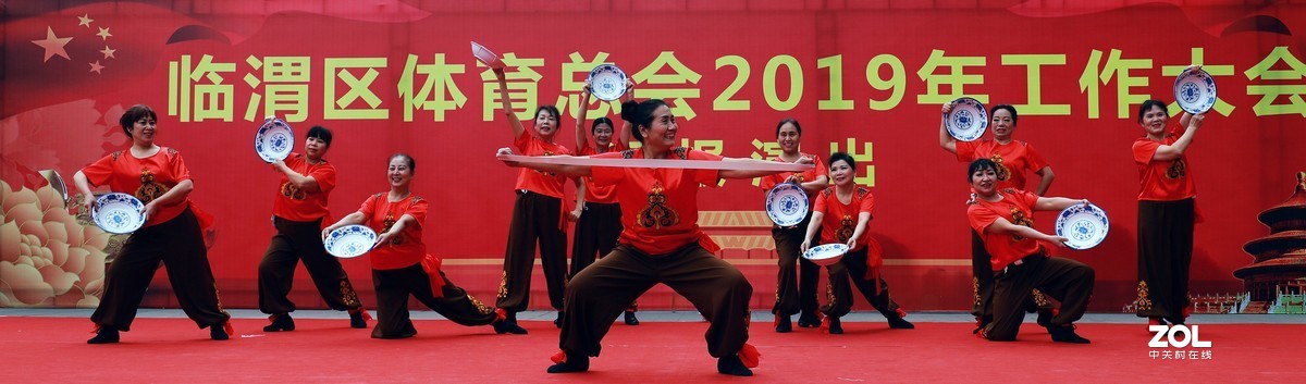 舞蹈青瓷老碗《3》