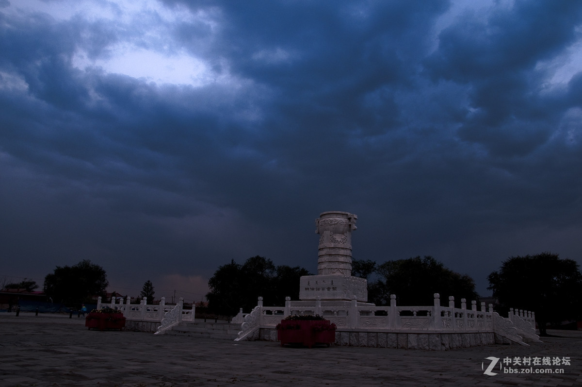 坝上行--------吊古寻幽